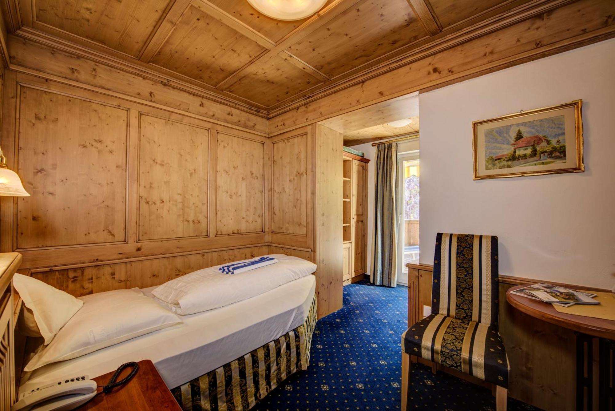 Ruster Resort Lagundo Eksteriør bilde